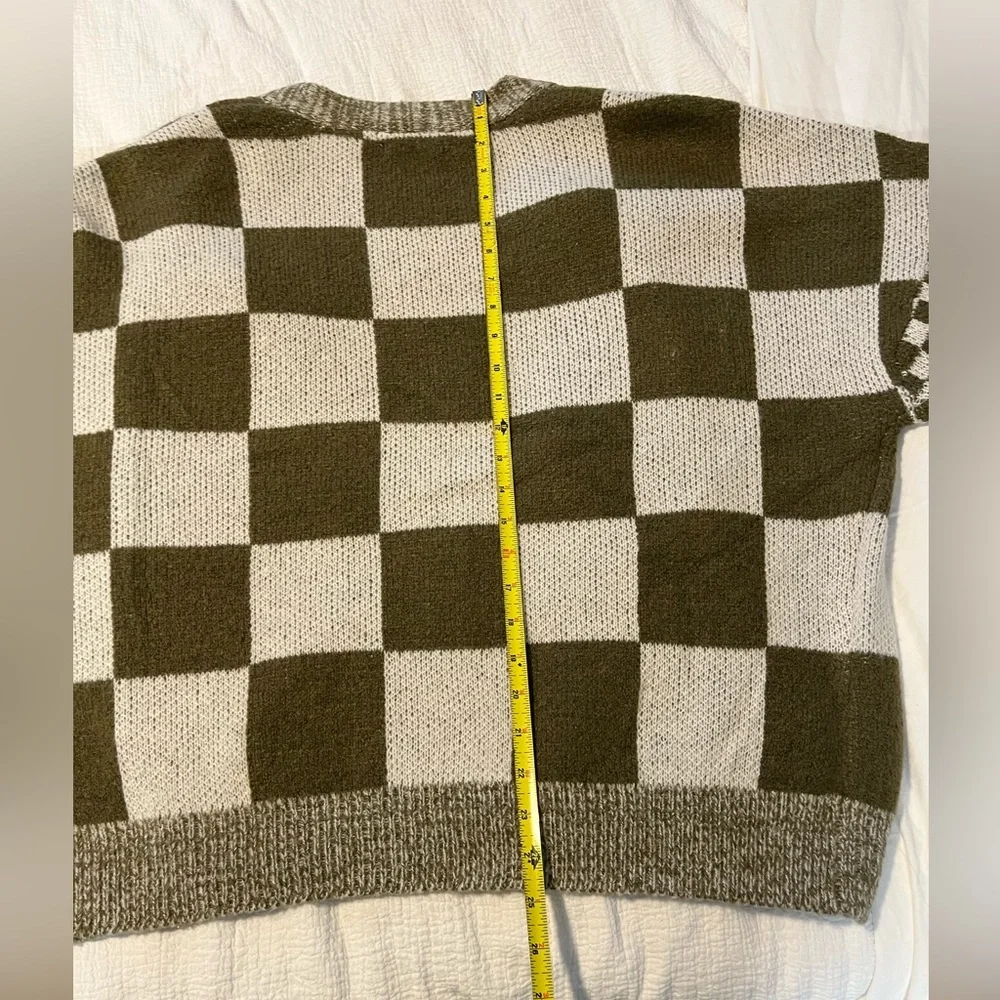 Checkered cardigan - Picture 10 of 11